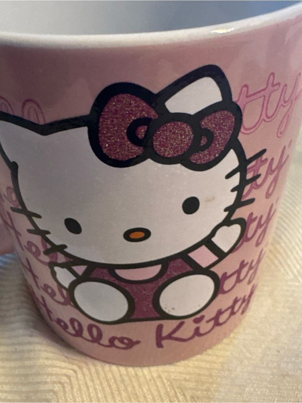Hello Kitty Pink Ceramic Mug - Picture 4 of 5